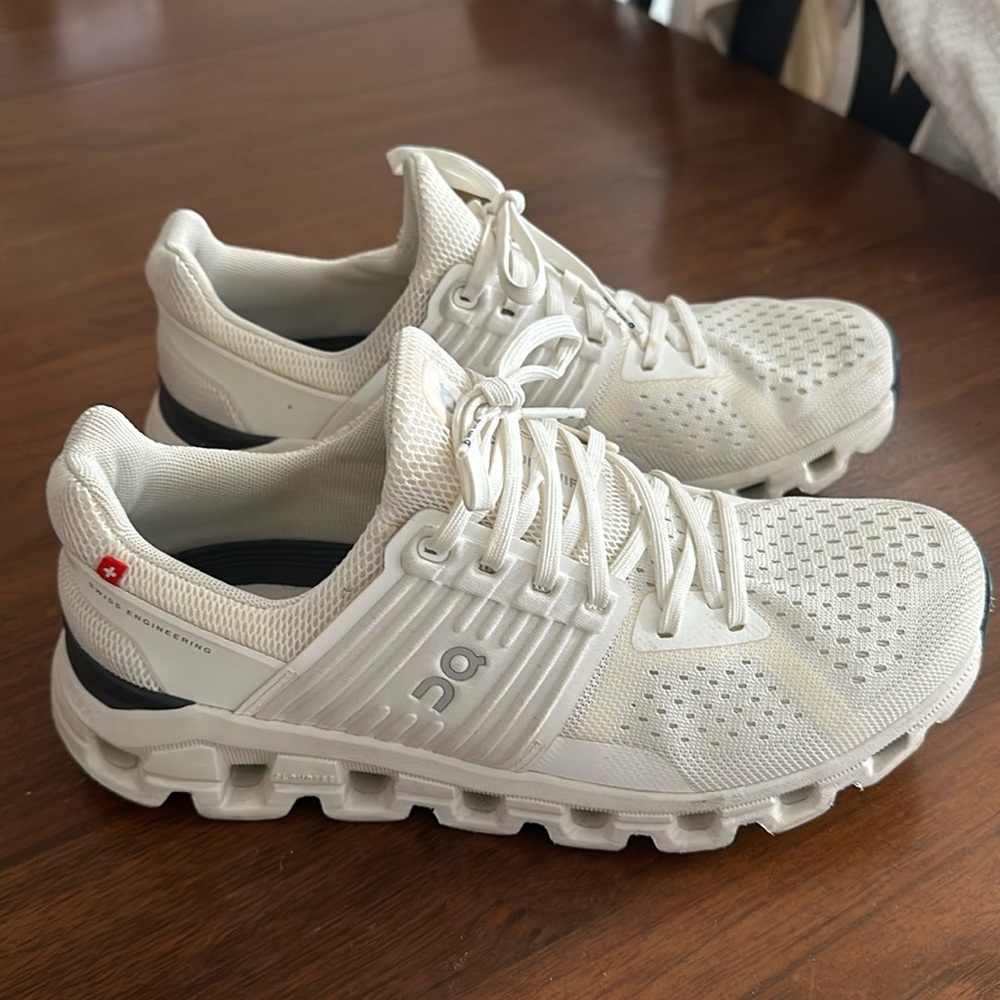 Oncloud CLOUDSWIFT Womens Sneaker *SOLD OUT EVERYWHERE!*